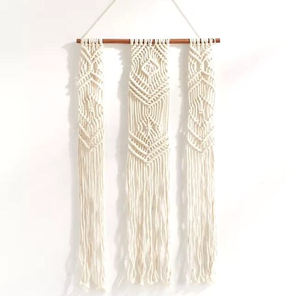 Urban Outfitters Macrame - Picture 1 of 2